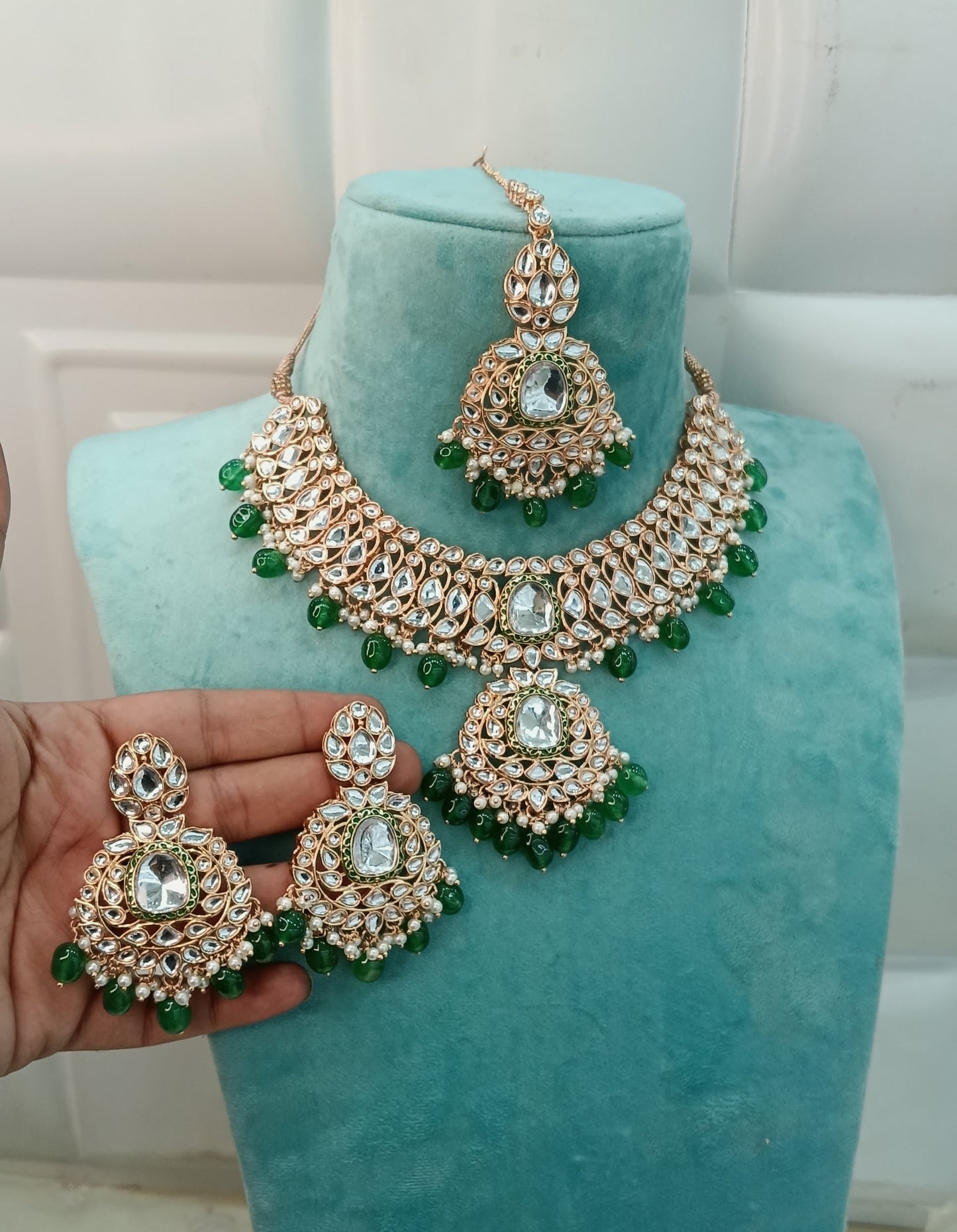 Green Kundan 21 Karet Necklace Jewellery Hari Set