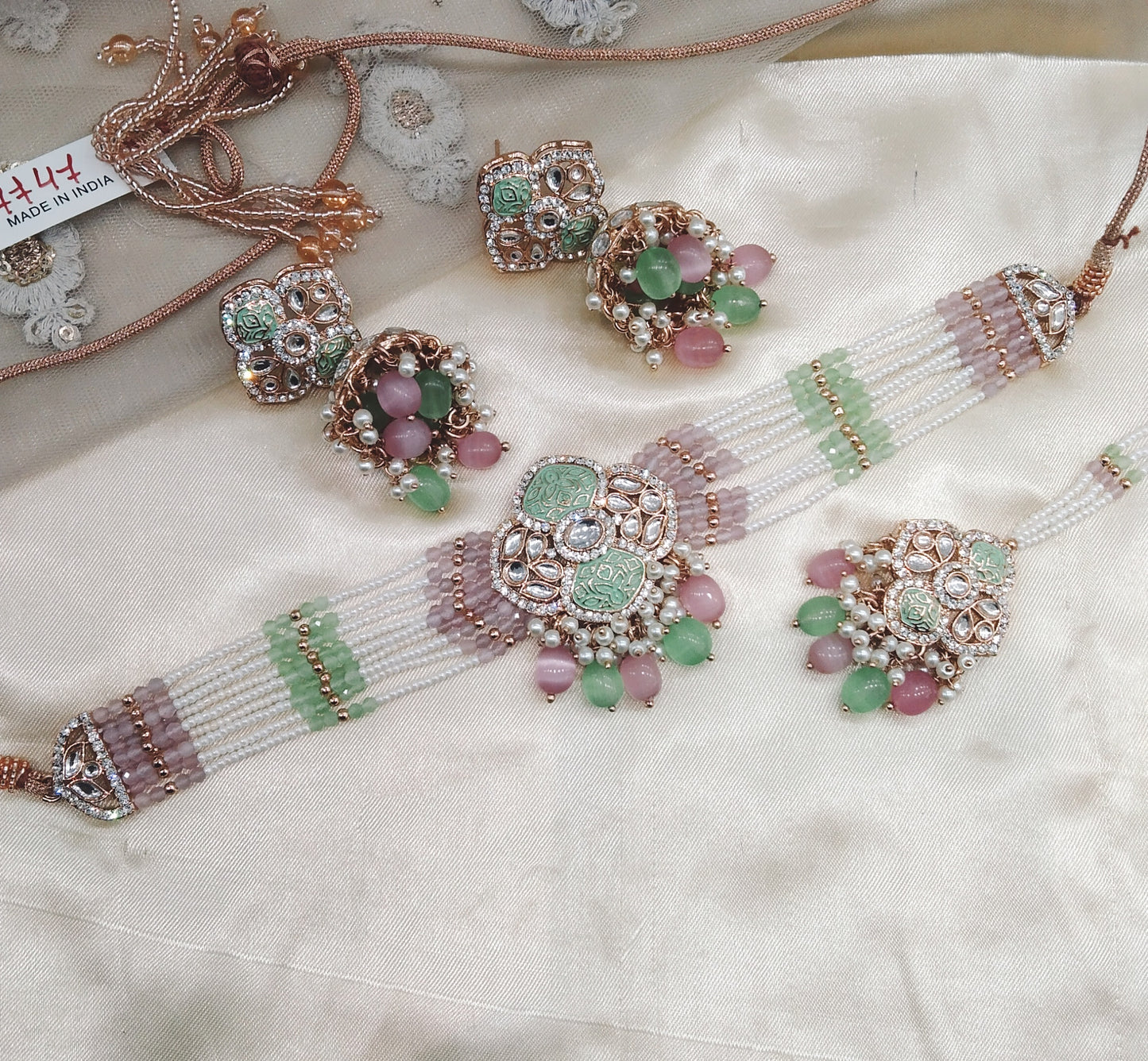 Mint Pink Kundan 21 Karet Choker Jewellery Hipsi Set