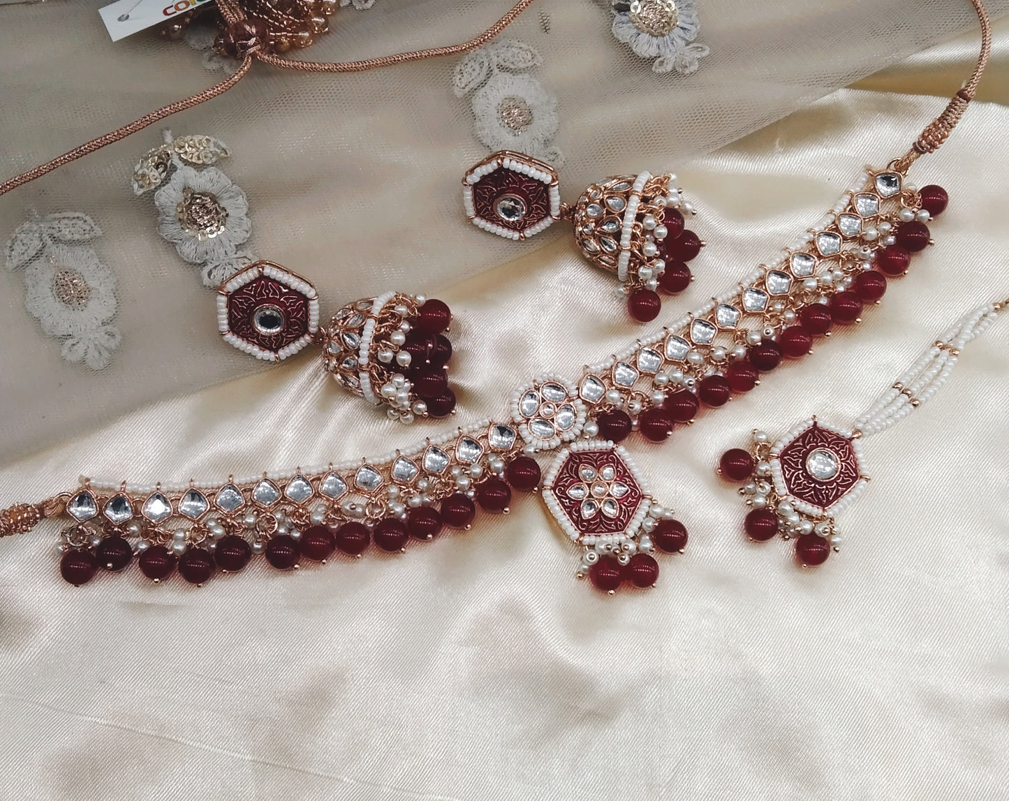 Ruby Kundan 21 Karet Necklace Jewellery Preserve Set