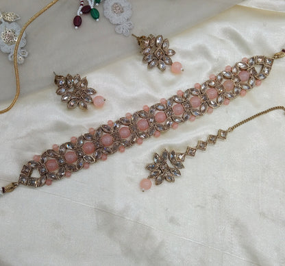 Peach Antique Gold Choker Jewellery Hiki  Set