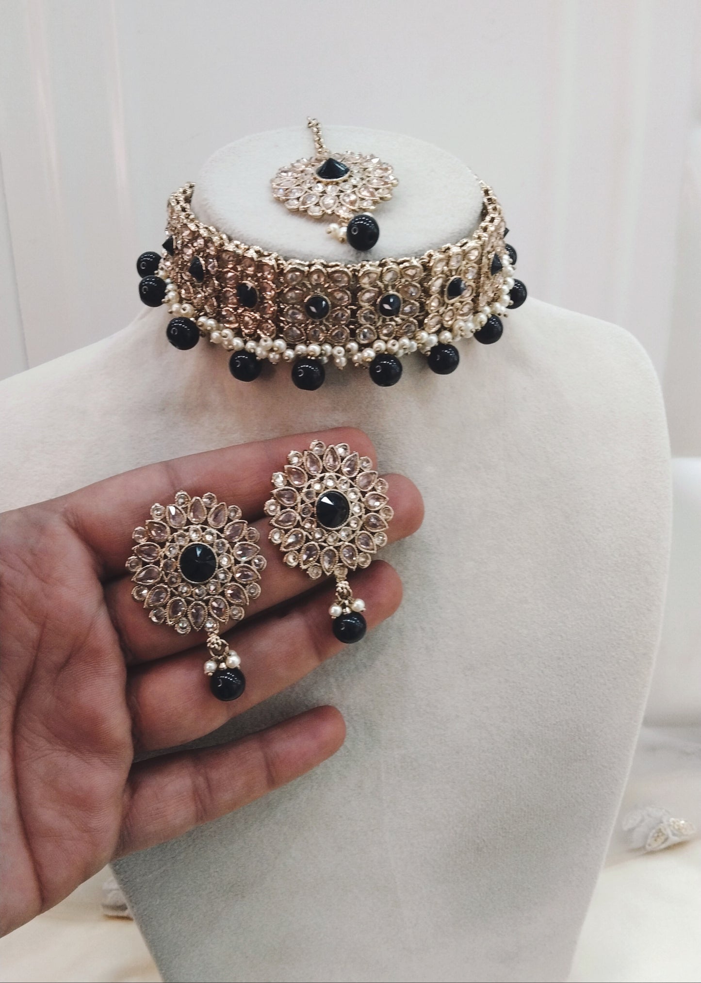Black Choker Jewellery Holo  Set
