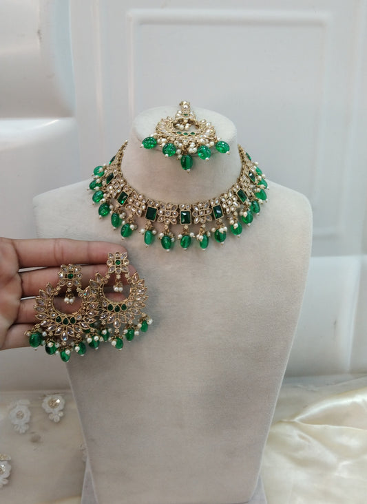 Green Necklace Jewellery Hiki Set