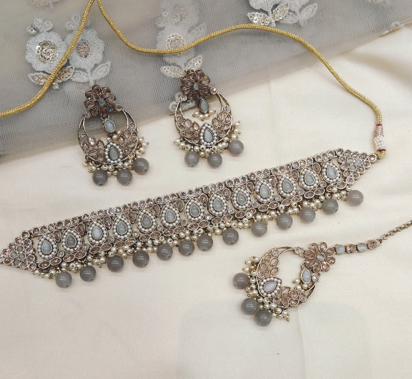 Grey Choker Jewellery Waterloo Set