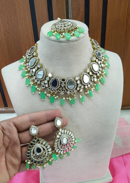 Pista Necklace Jewellery Zoa Set