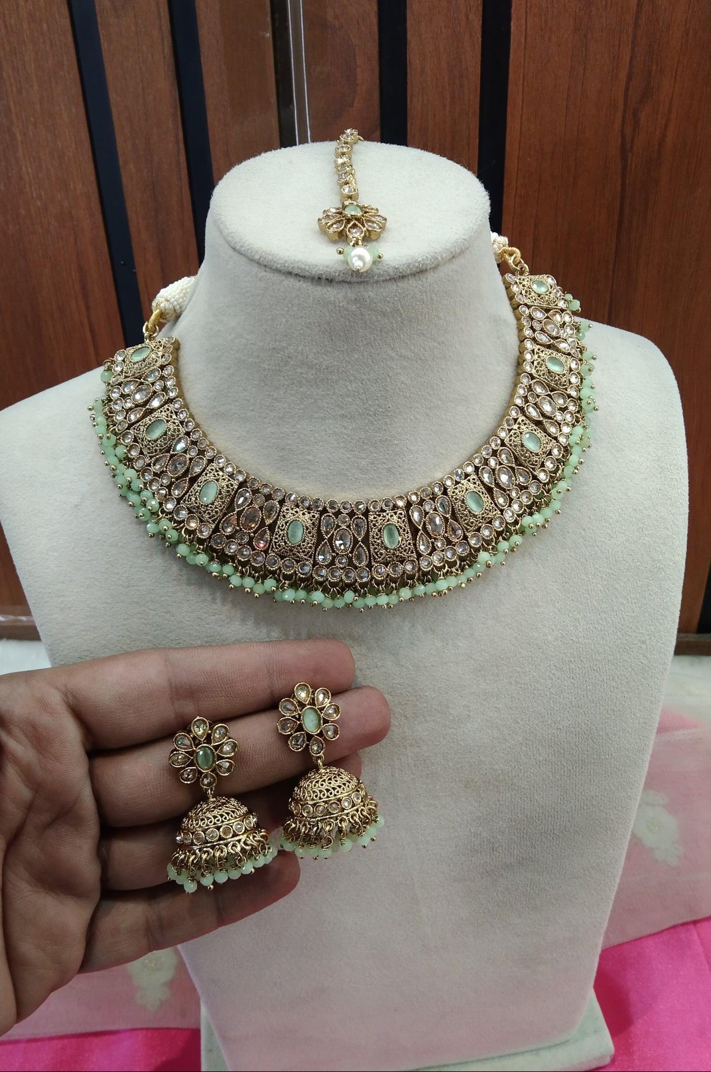Pista Necklace Jewellery Sunny Set