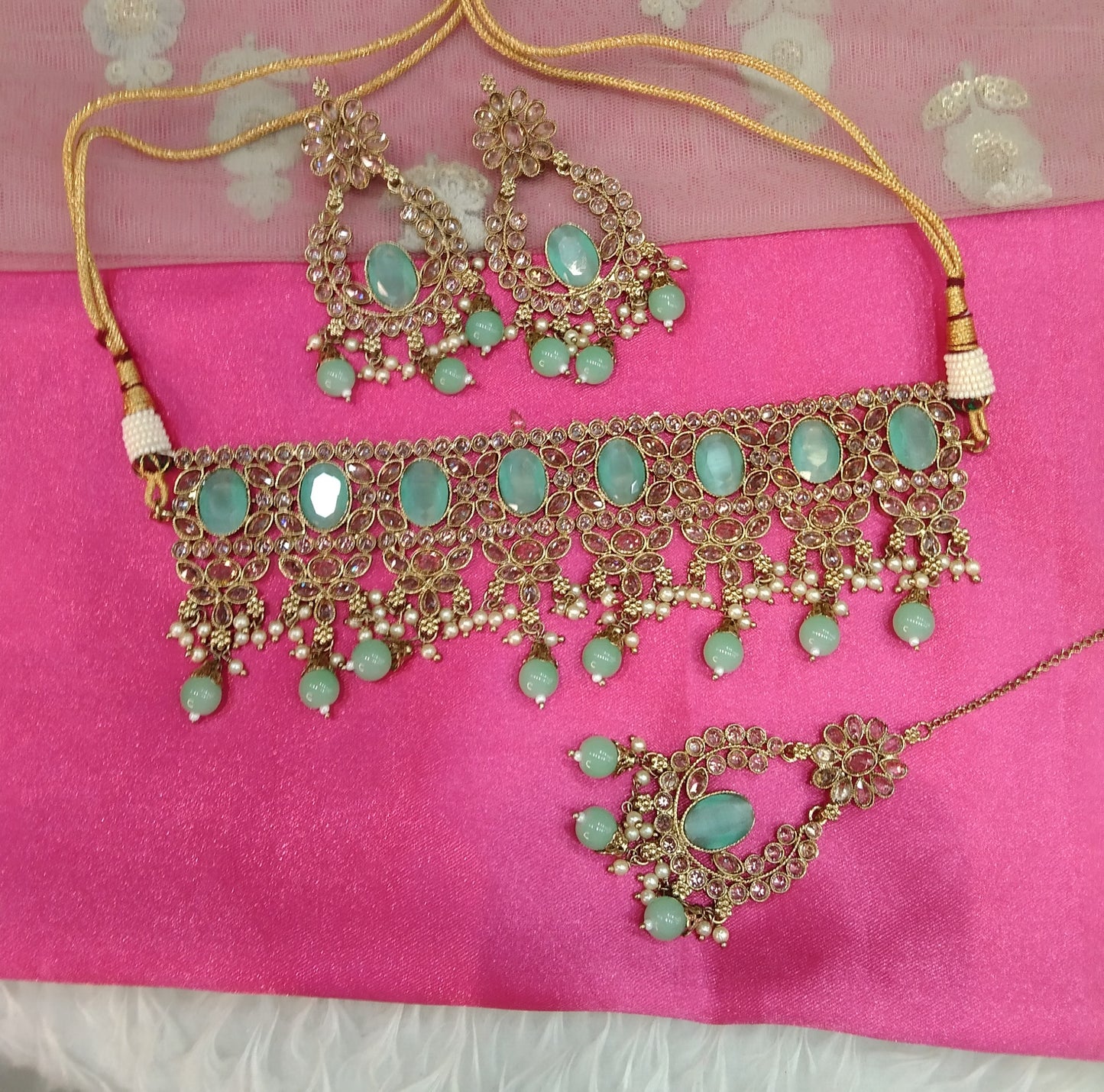 Mint Choker Jewellery Narayan Set
