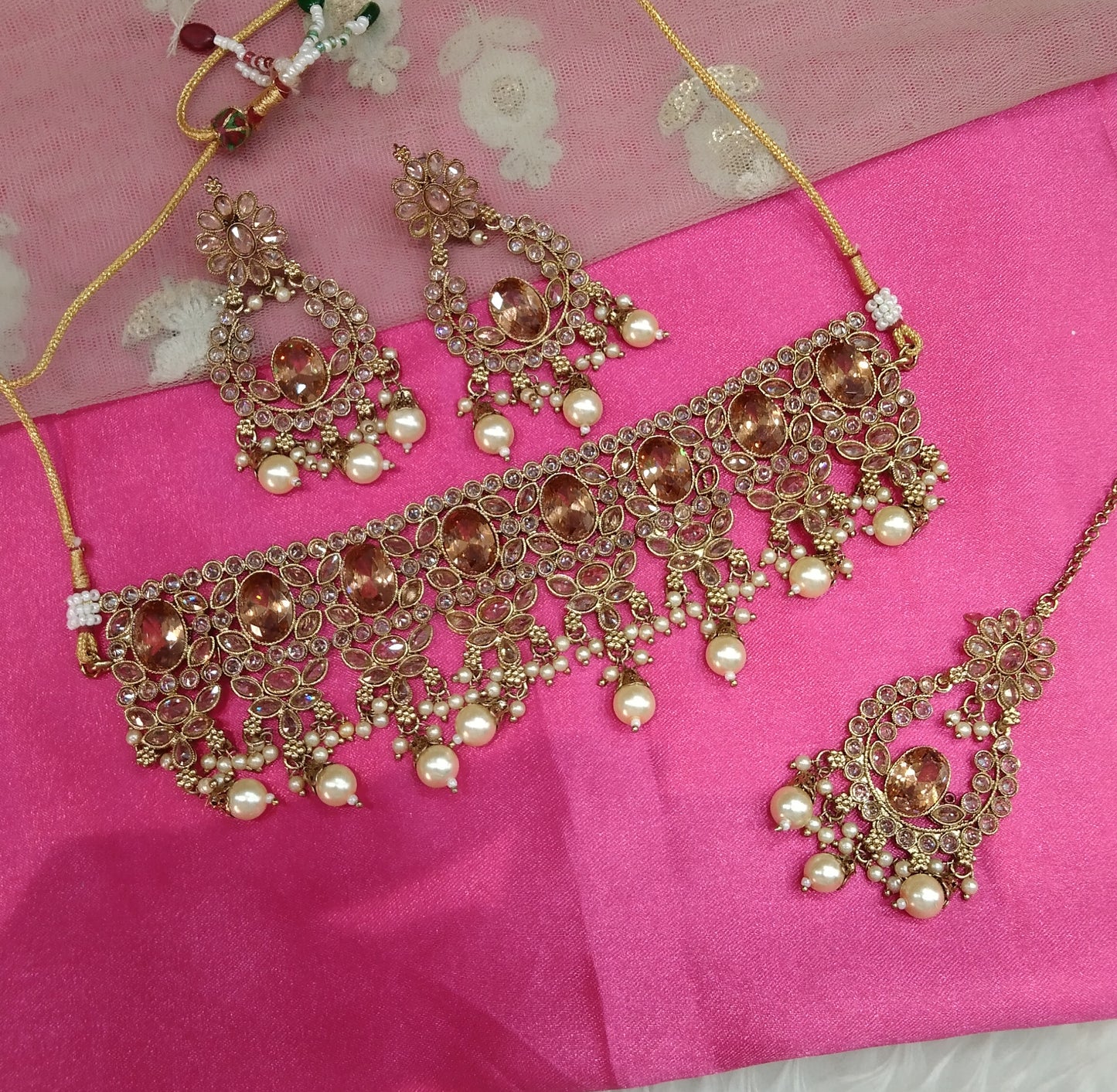 Antique Gold Choker Jewellery Narayan Set