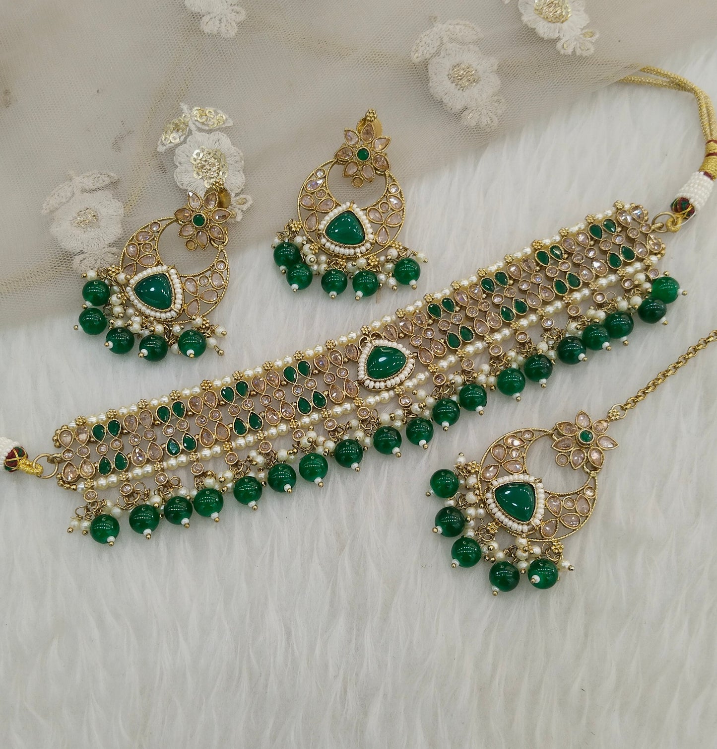 Green Choker Jewellery Treuton Set
