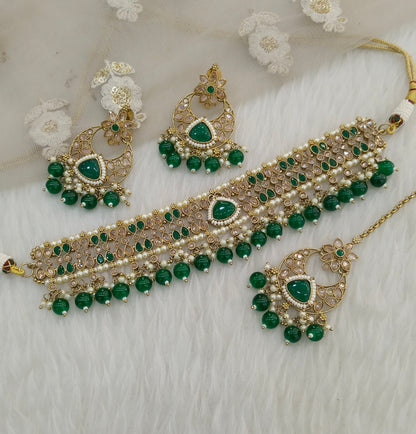 Green Choker Jewellery Treuton Set