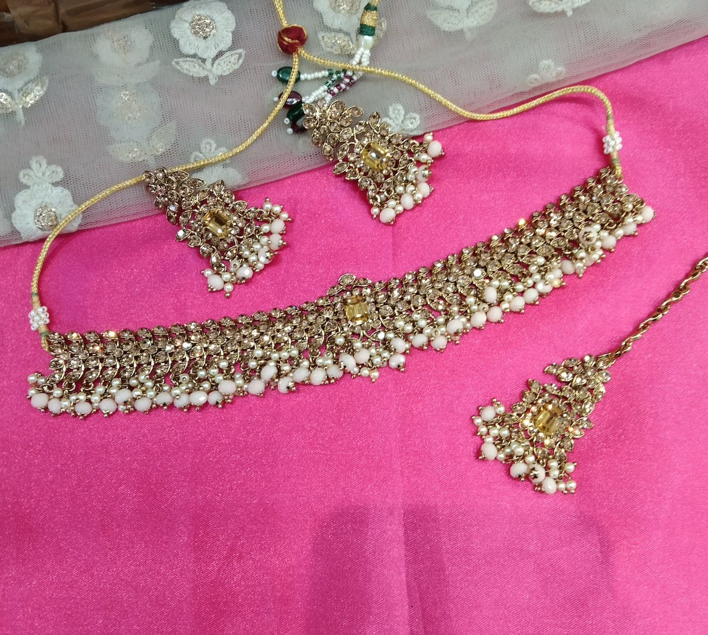 Peach  Choker Jewellery Adelaide Set