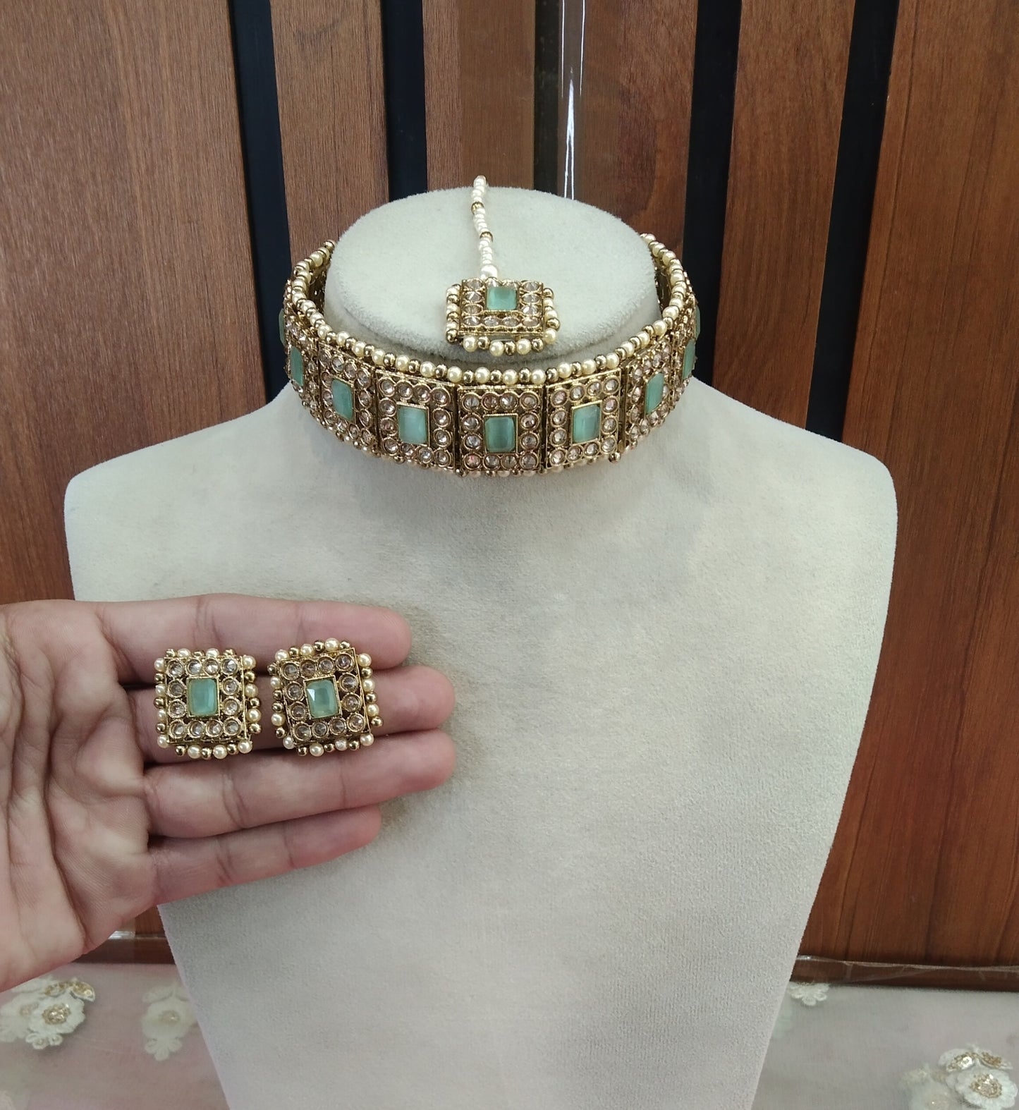 Mint Color Choker Jewellery Setu Set