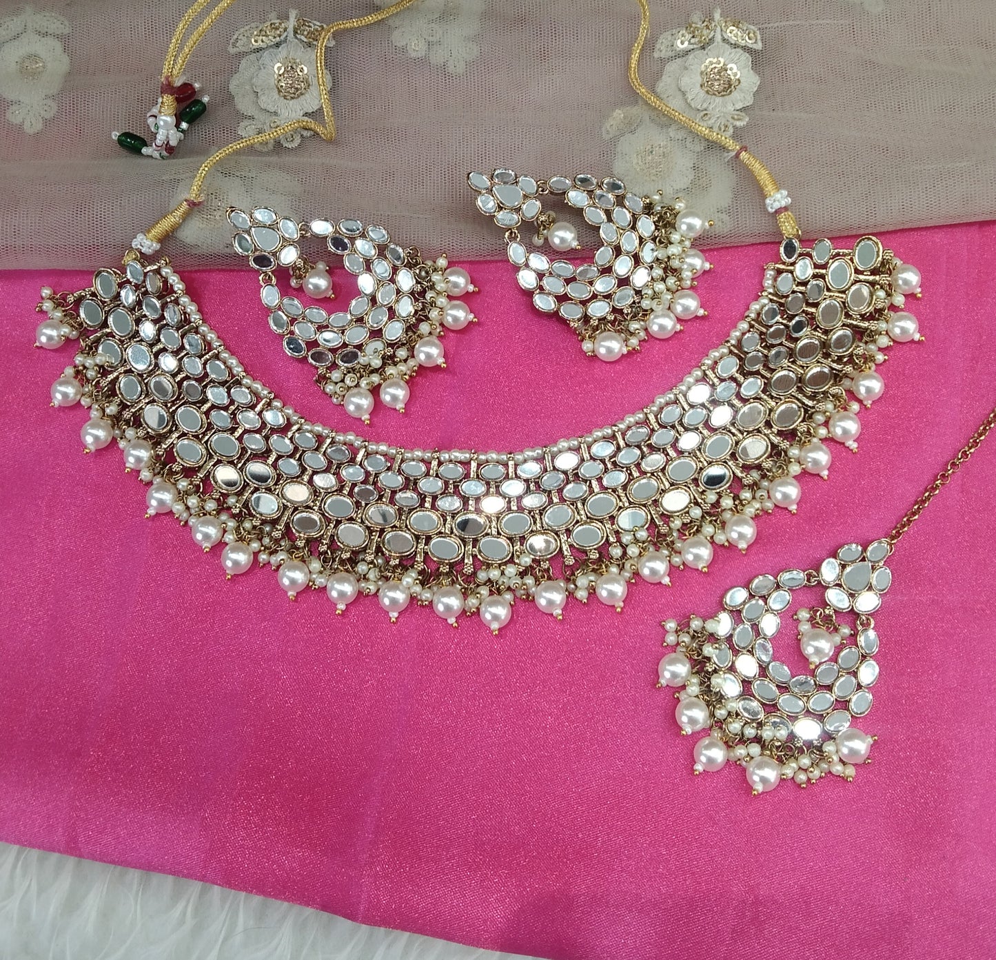 Antique White Mirror Necklace Jewellery Denish set