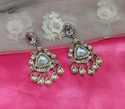 Pista Kundan Sital Bollywood Earrings