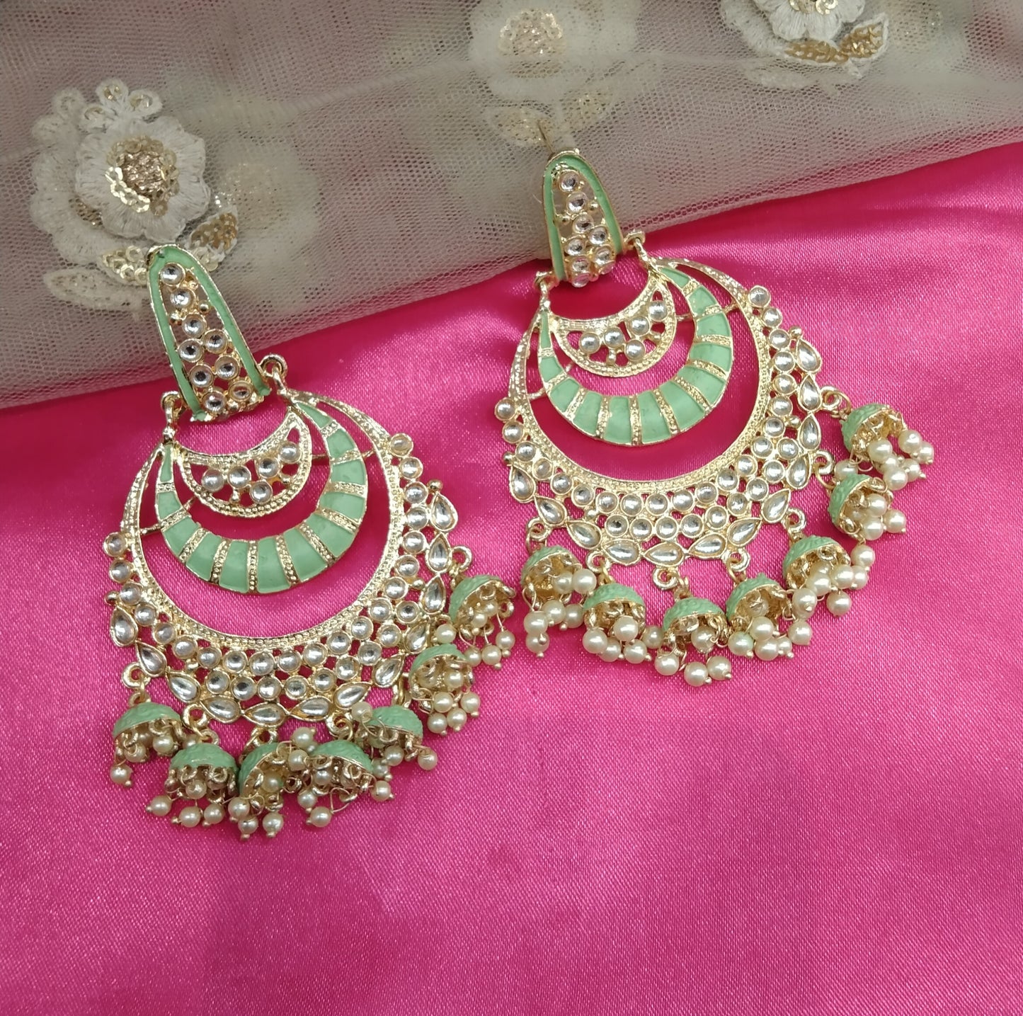 Pista Kundan Sia Bollywood Earrings