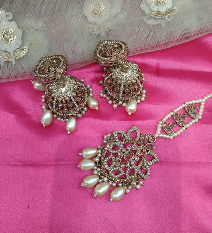 Antique Gold Jhumka Veer Bollywood Earrings Tikka Set