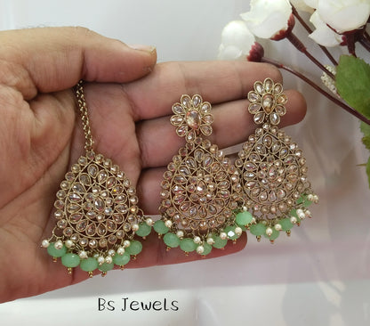 Pista Rupinder Bollywood Earrings Tikka Set