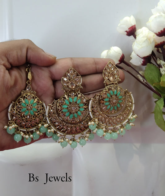 Pista Champagne Gold Reet Bollywood Earrings Tikka Set