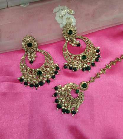 Green Kundan Chnadbali Rupinder Bollywood Earrings Tikka Set