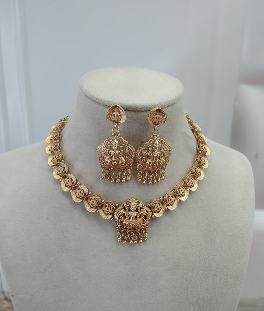 Gold Polki Temple Necklace Jewellery Chivi Set