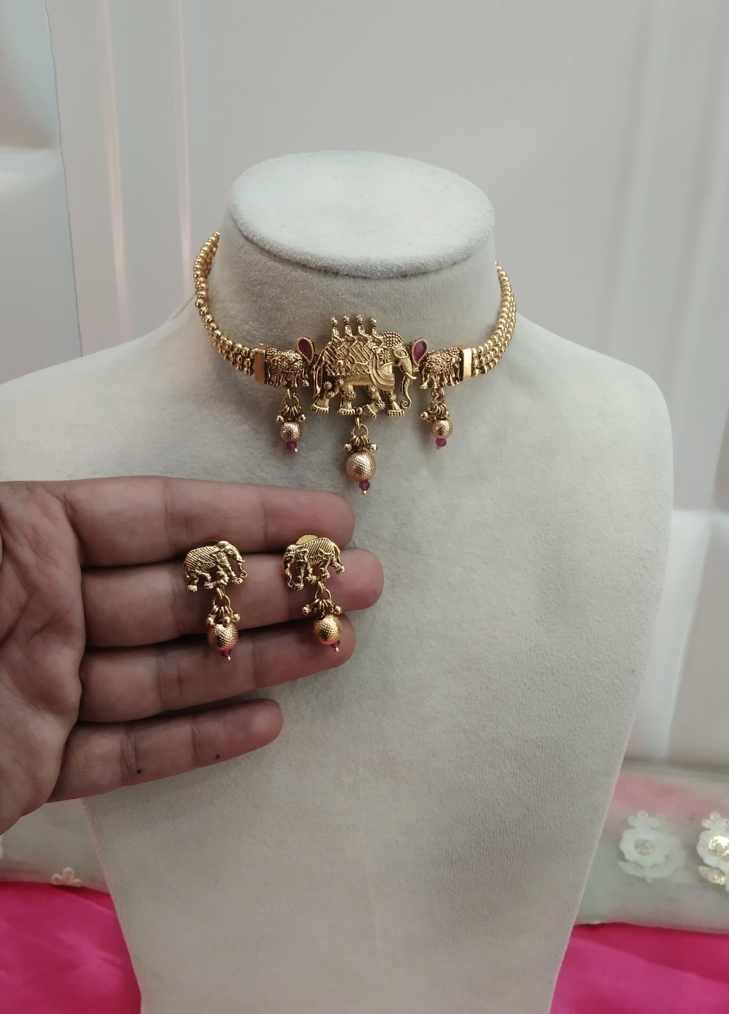 Gold Ruby Polki Choker Jewellery Bini Set
