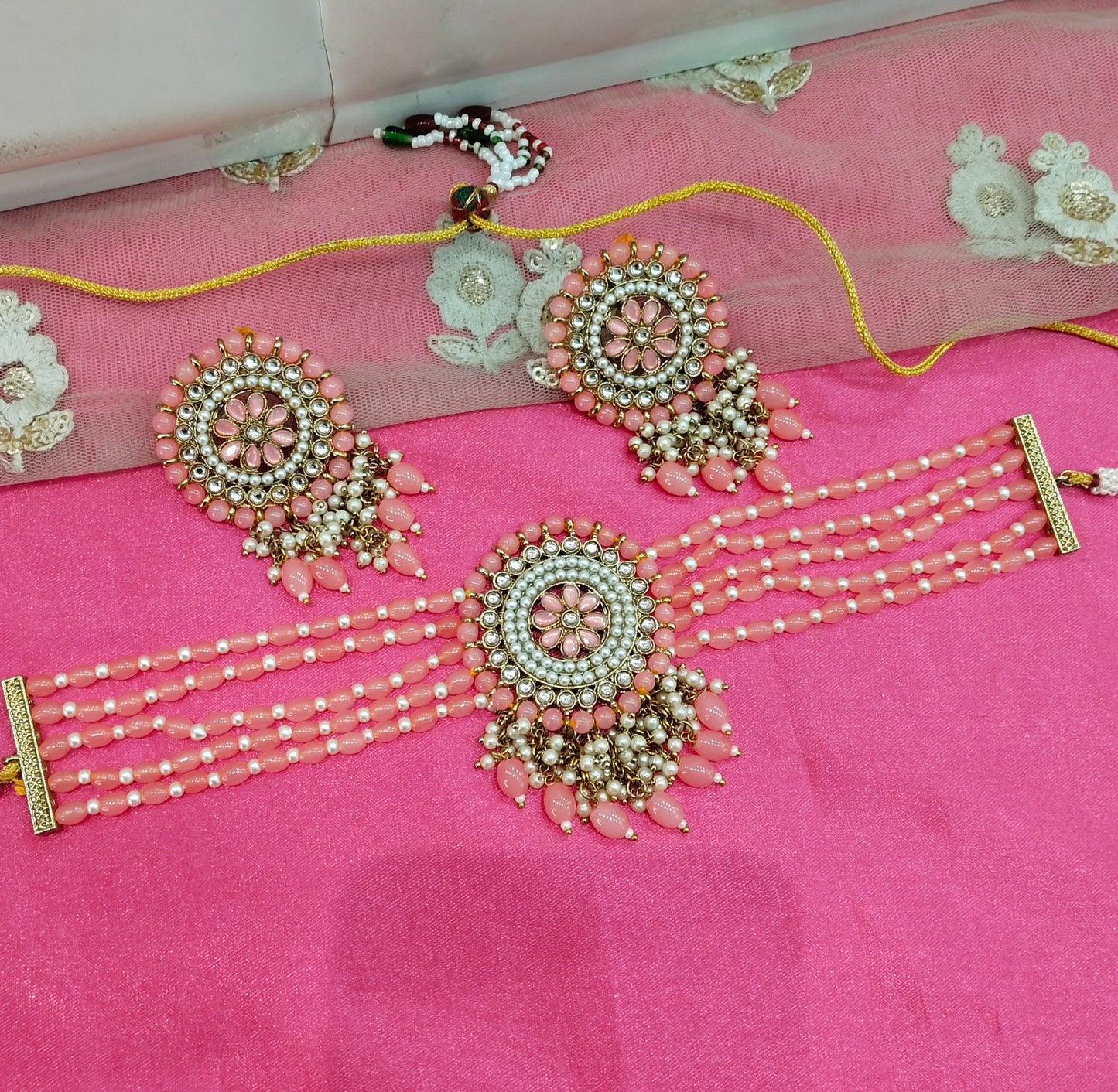 Gajjri Kundan Choker Jewellery Shingar Set