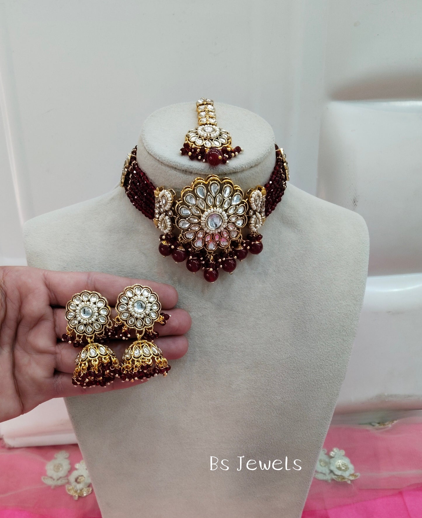 Maroon Champgne Choker Jewellery Jhumka Setin Set
