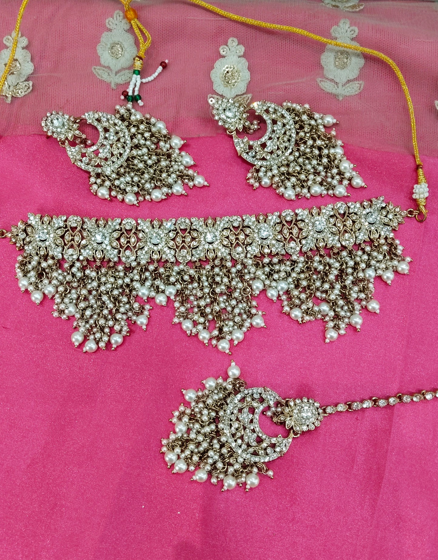 Antique White Crystal Stone Choker Jewellery Siraj Set