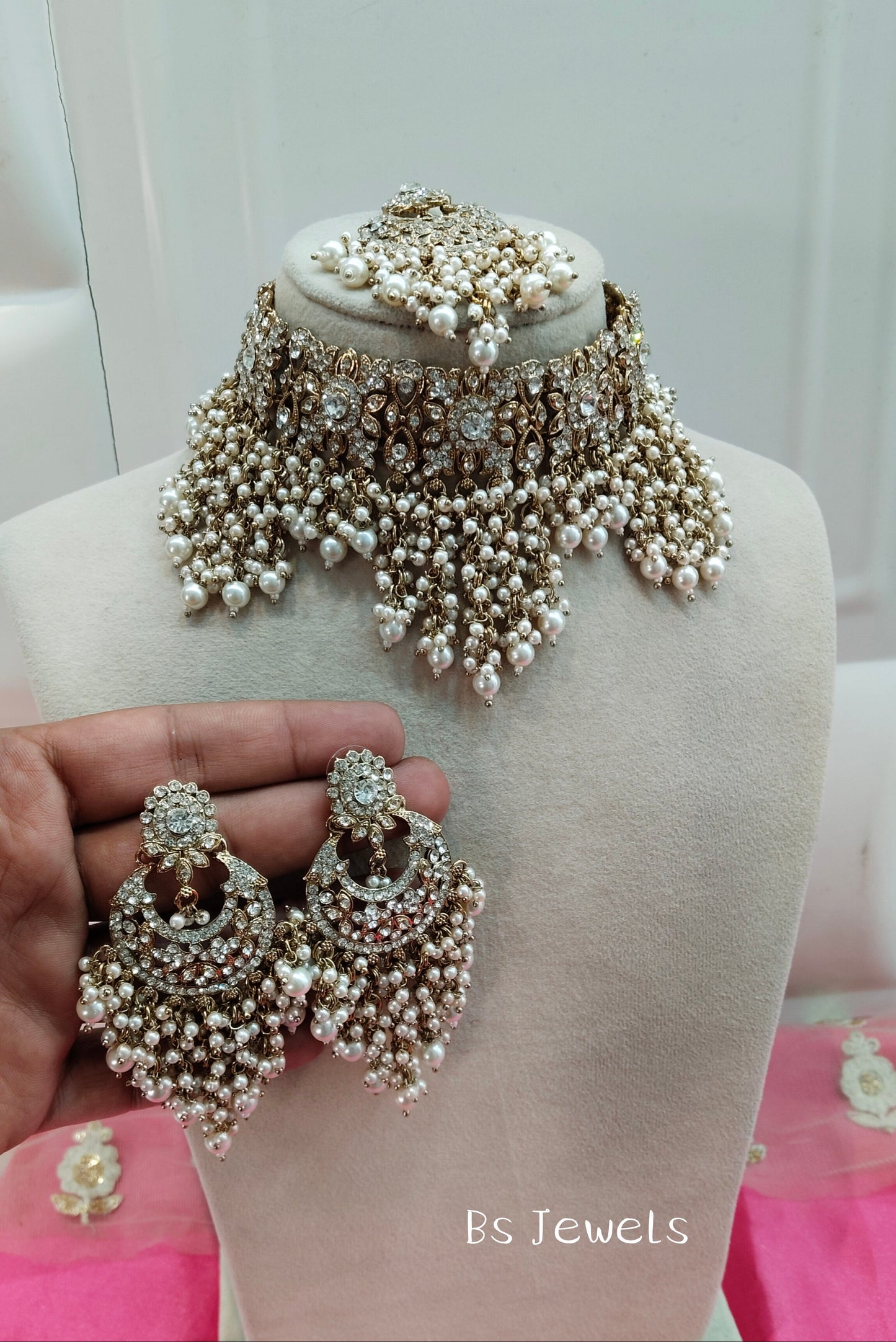 Antique White Crystal Stone Choker Jewellery Siraj Set
