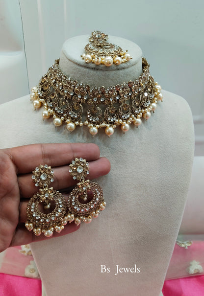 Antique Gold Crystal Stone Choker Jewellery Mony Set