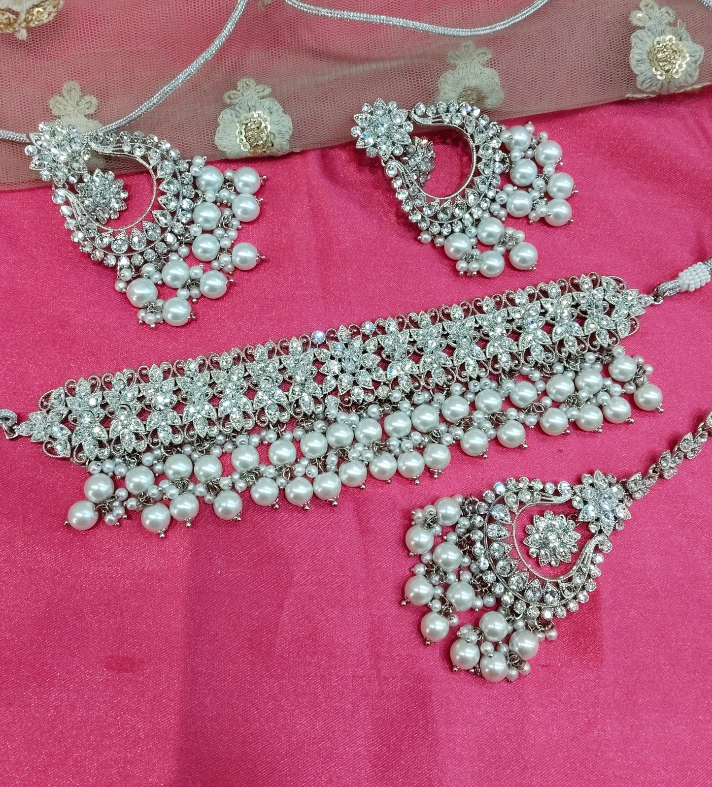 Silver White Crystal Stone Choker Jewellery Mony Set