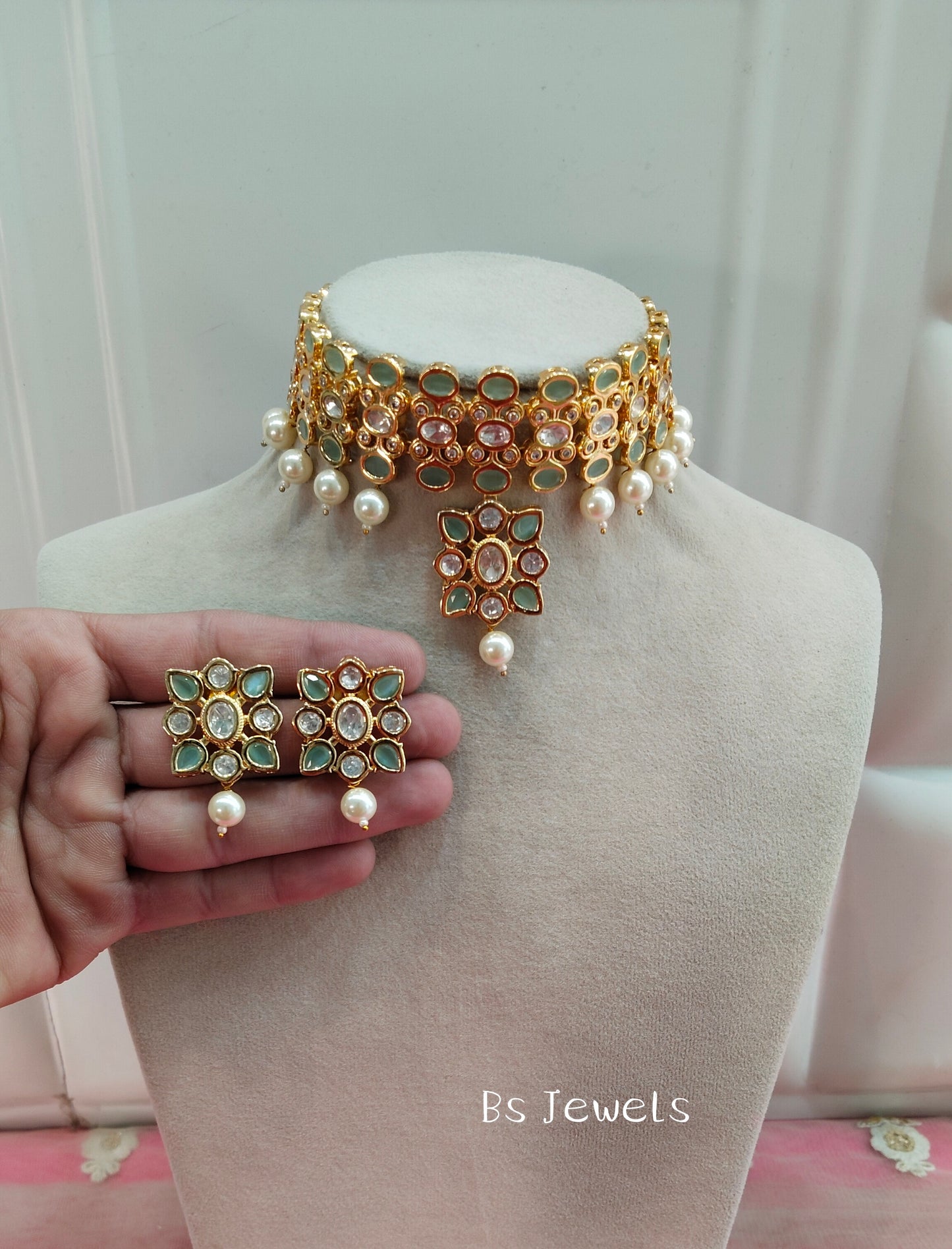 Pista Uncut Kundan Choker Jewellery Poonam Set