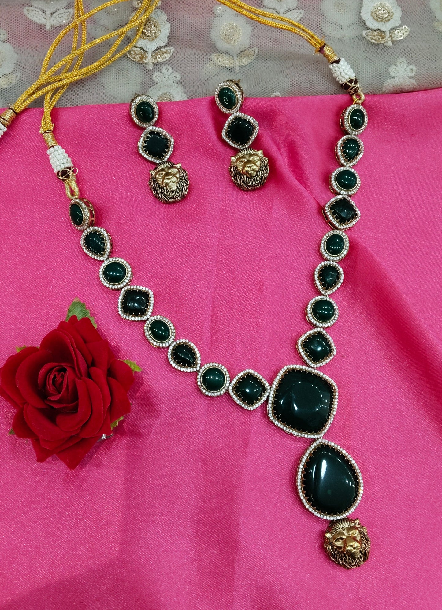 Green Moissanite Kundan Necklace Jewellery Sweety Set