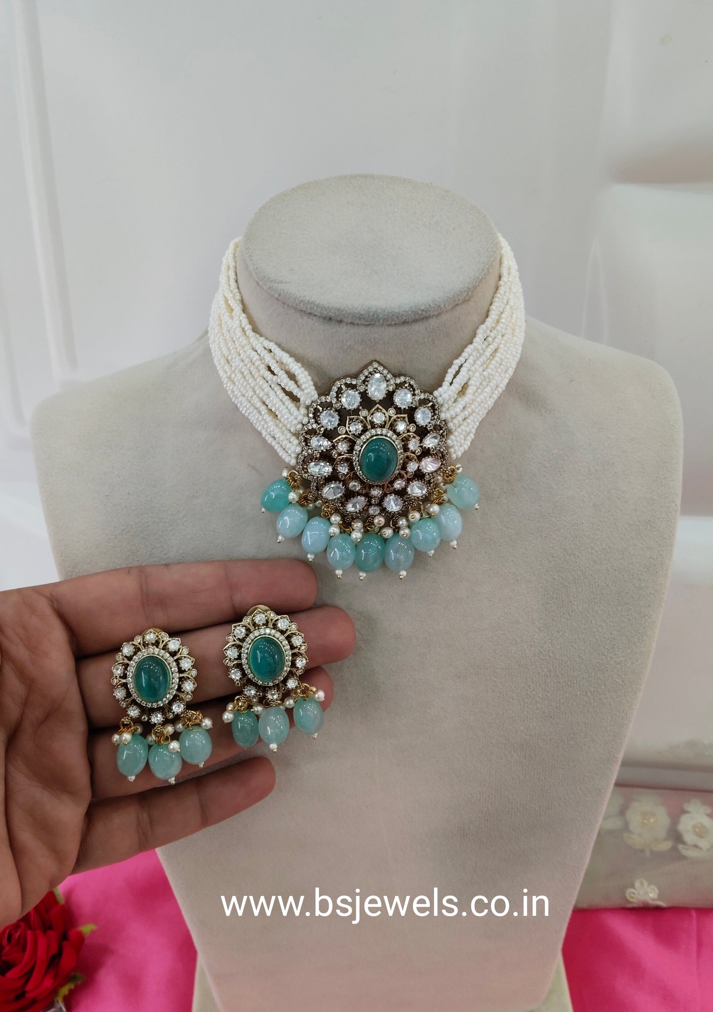Sage Green Moissanite Kundan Choker Jewellery Sunita Set