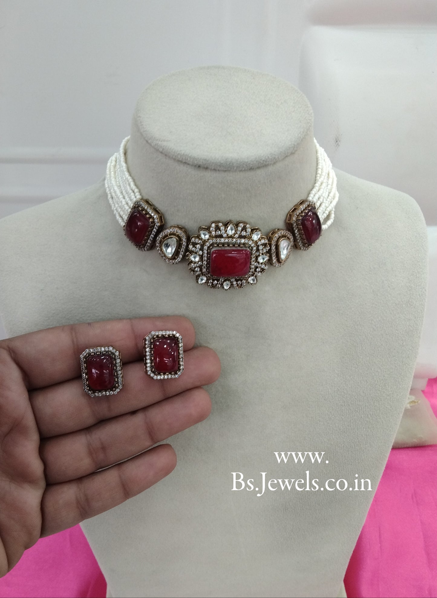 Maroon Moissanite Kundan Victorian Choker Jewellery Sunita Set