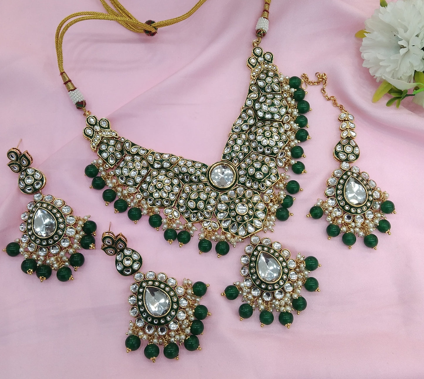 Green Kundan Necklace Jewellery Like Set