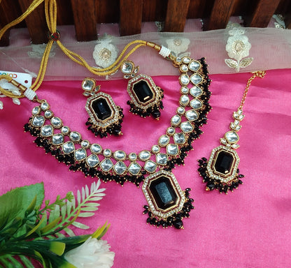 Black Kundan Necklace Jewellery Legend Set