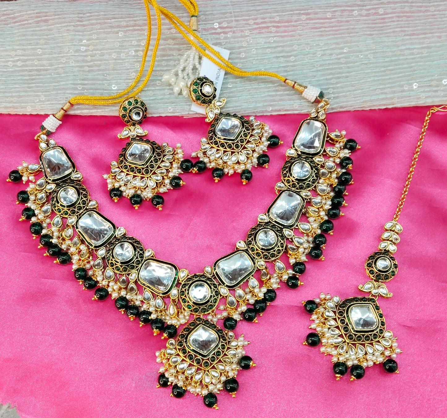 Green Kundan Necklace Jewellery Letter Set
