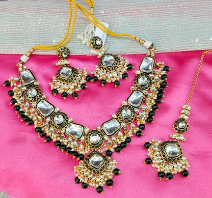 Green Kundan Necklace Jewellery Letter Set