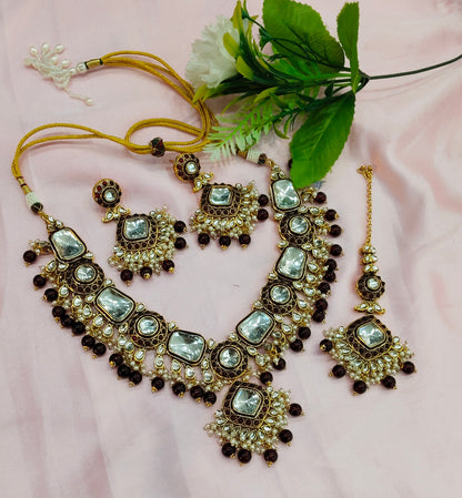 Maroon Kundan Necklace Jewellery Letter Set