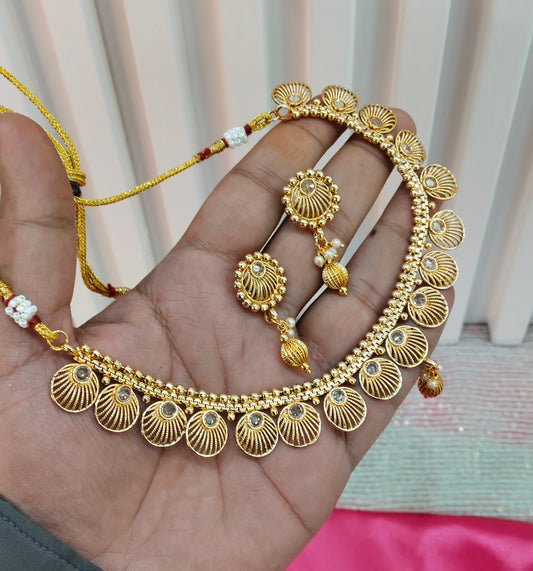 Gold Polki Necklace Jewellery Studio Set