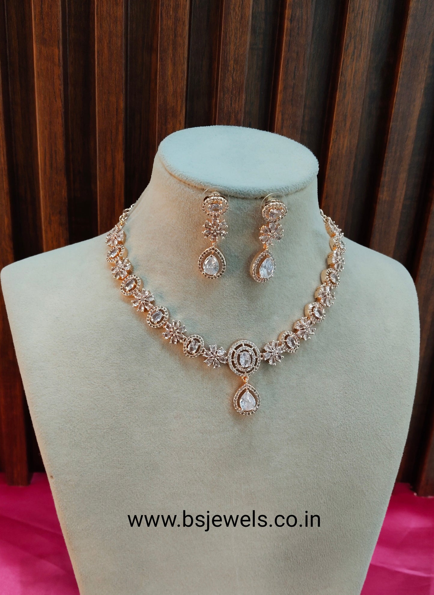 White Rose CZ Necklace Jewellery Corona Set