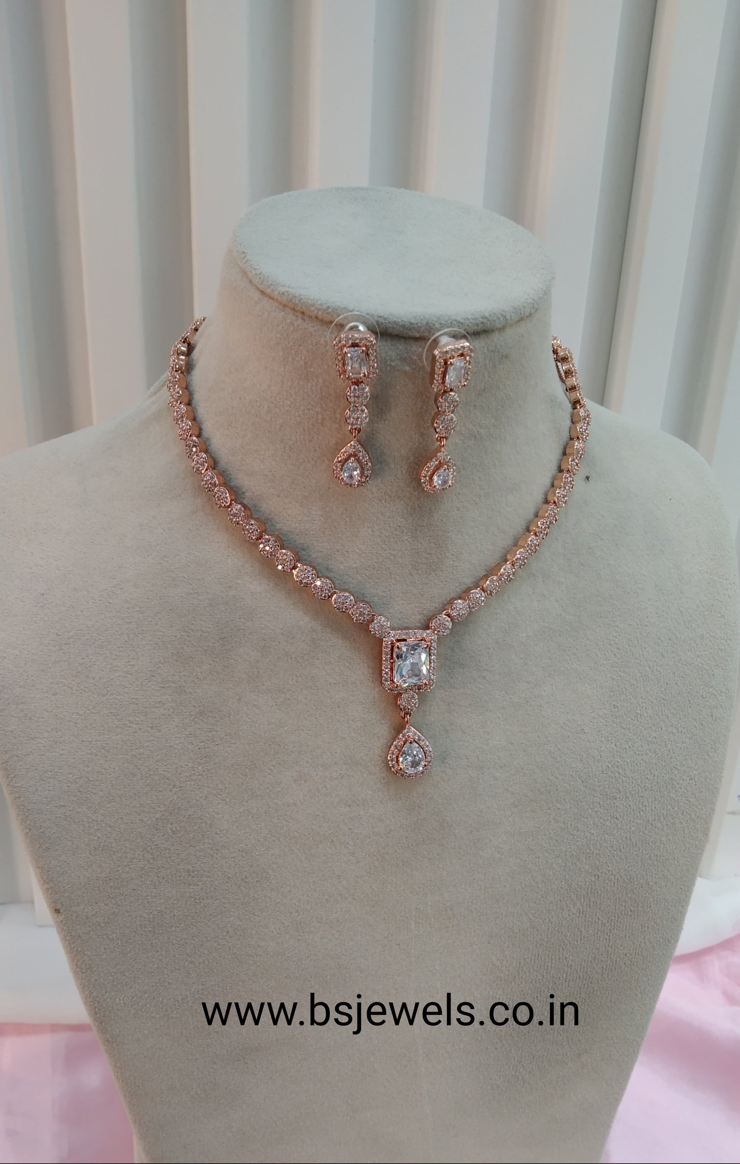 White Rose CZ Necklace Jewellery East Orange Set