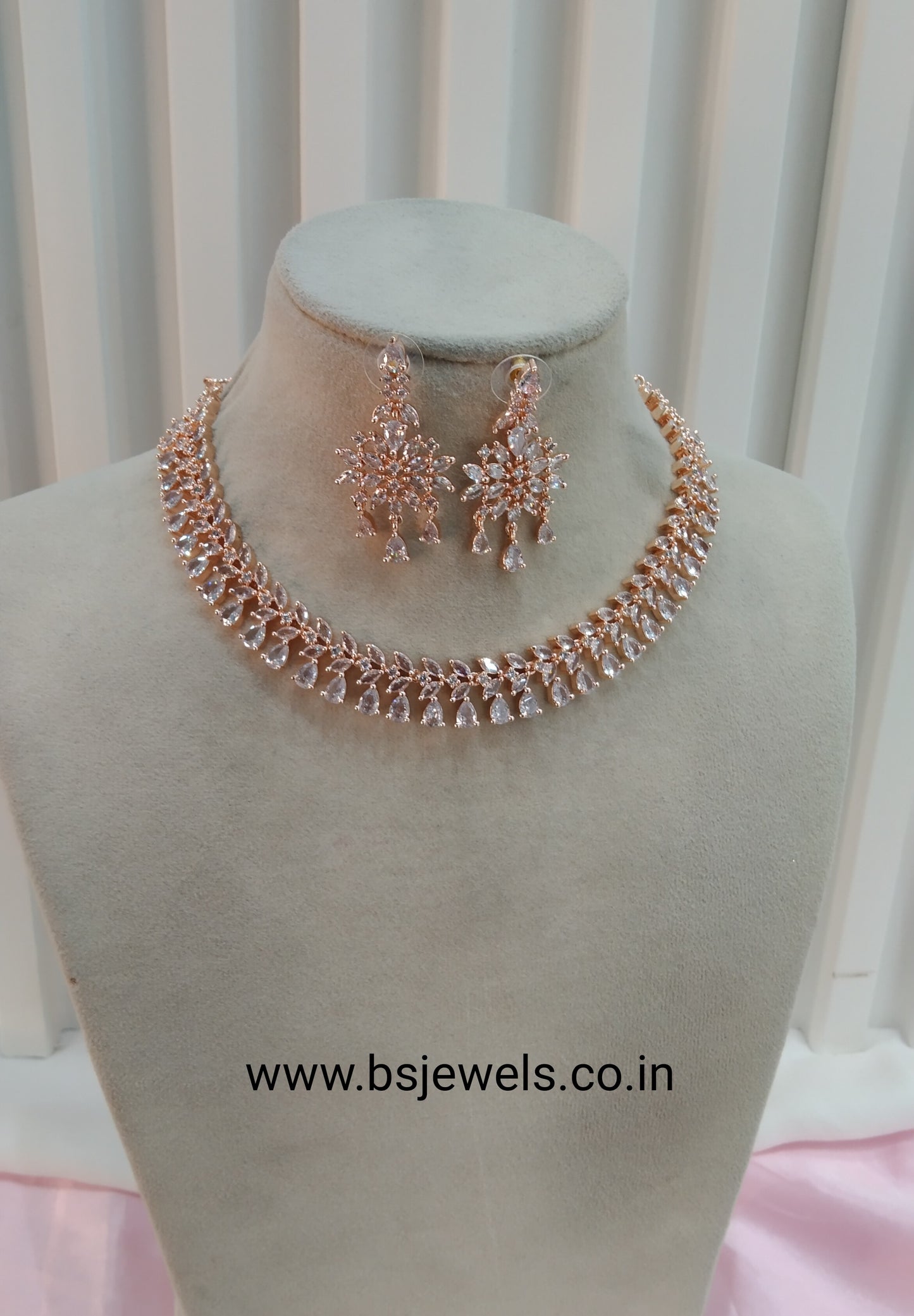 White Rose CZ Necklace Jewellery Phoenix Set