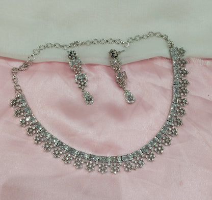 White Silver CZ Necklace Jewellery Levittown Set