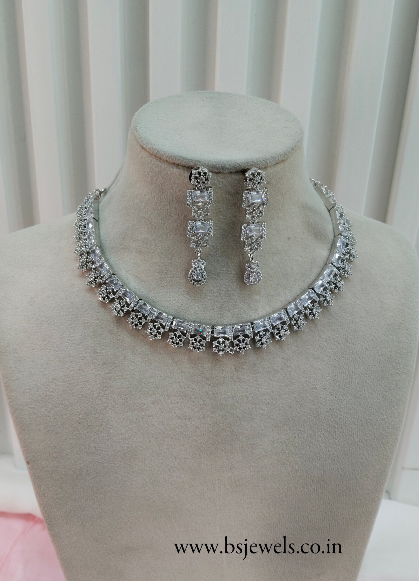 White Silver CZ Necklace Jewellery Levittown Set