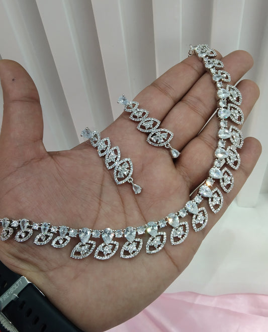 White Silver CZ Necklace Jewellery Hoboken Set