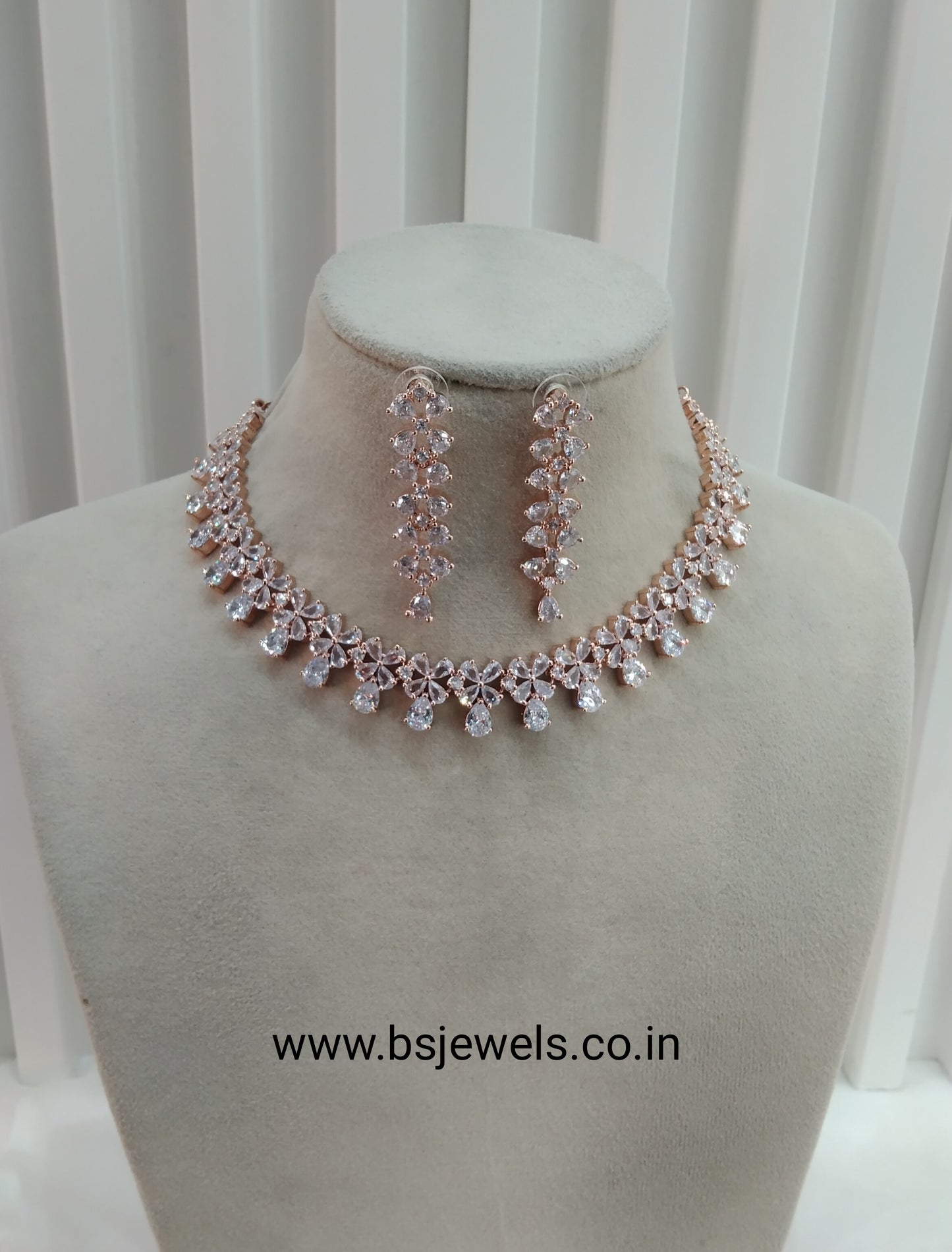 White Rose CZ Necklace Jewellery Hoboken Set