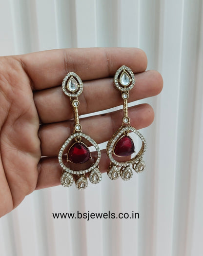 Maroon Antique Gold Omna Earrings Set