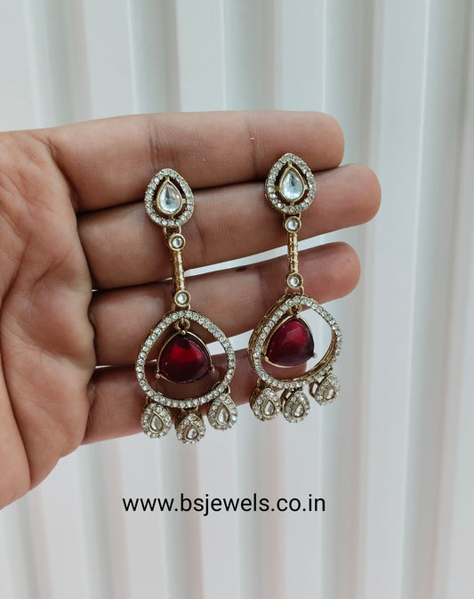 Maroon Antique Gold Omna Earrings Set