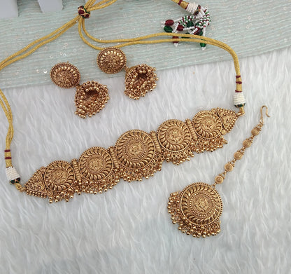 Gold Polki Choker Jewellery Jannvi Set